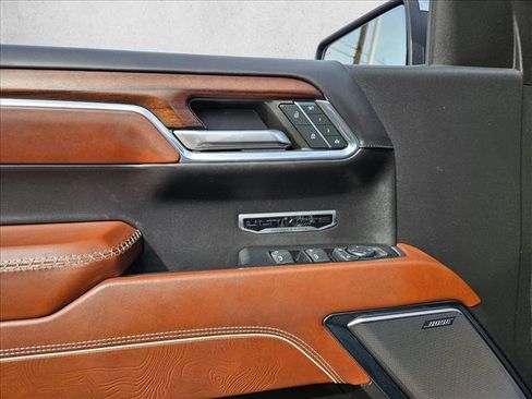 Used 2024 GMC Sierra 1500 Denali Ultimate image 10