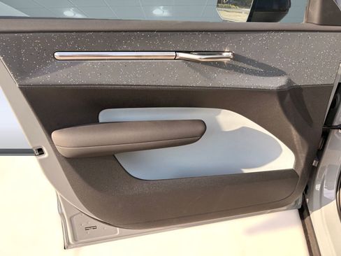 Used 2026 Volvo EX30 Ultra image 18