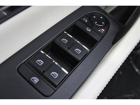 Used 2025 MAZDA CX-90 3.3 Turbo w/ Premium Plus Pkg image 21