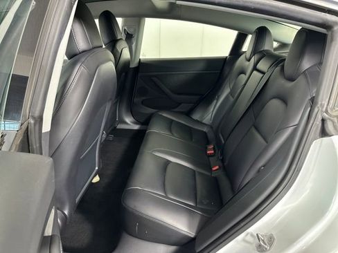 Used 2022 Tesla Model 3 Long Range image 24