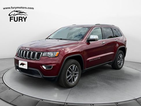 Used 2019 Jeep Grand Cherokee Limited w/ Trailer Tow Group IV AWD/4WD image 8