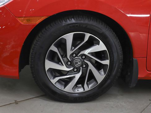 Used 2016 Honda Civic EX image 24