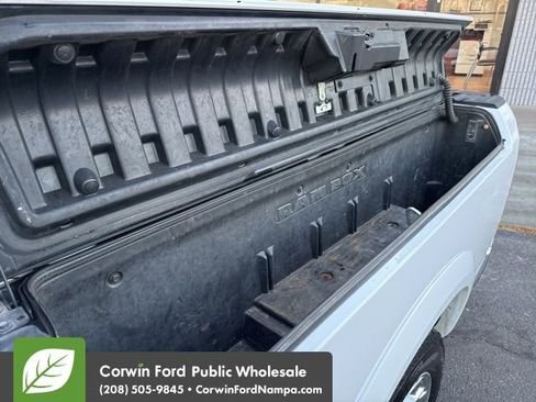 Used 2015 RAM 1500 Laramie w/ Convenience Group image 14