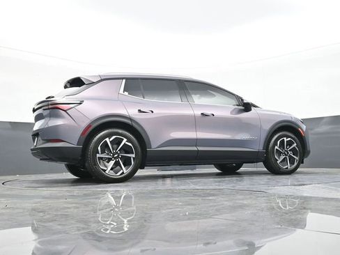 New 2026 Chevrolet Equinox EV LT image 43