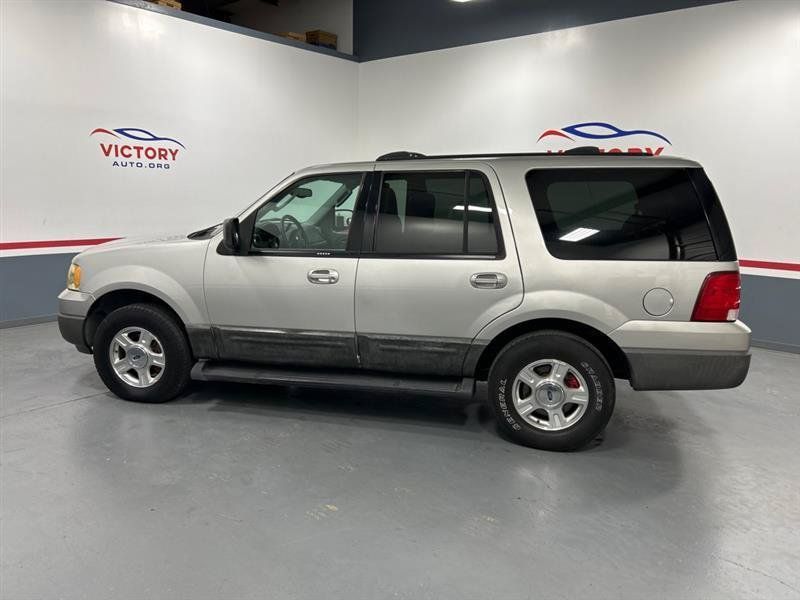 Used 2003 Ford Expedition XLT RWD image 3