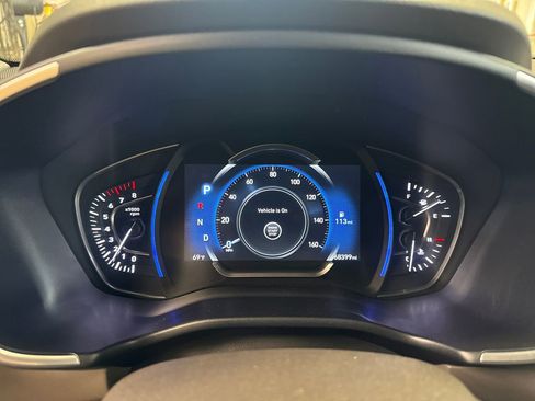 Used 2020 Hyundai Santa Fe Limited AWD/4WD image 21