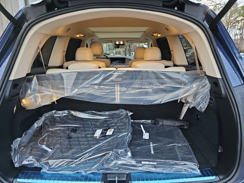 New 2026 Mercedes-Benz GLS 450 4MATIC image 14