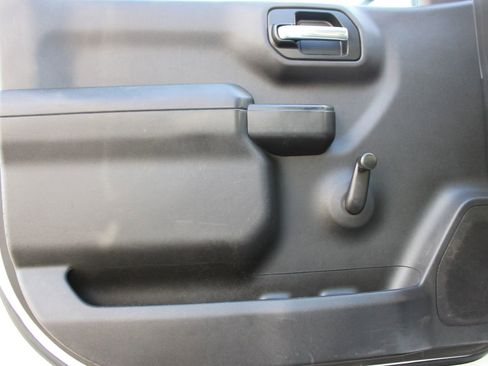 Used 2019 Chevrolet Silverado 1500 W/T w/ Trailering Package image 17