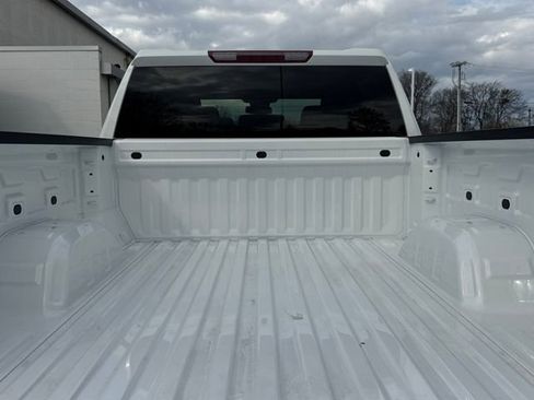 Used 2026 GMC Sierra 1500 SLT w/ SLT Premium Package image 12