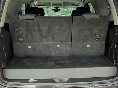 Used 2015 GMC Yukon SLE w/ Convenience Package AWD/4WD image 28