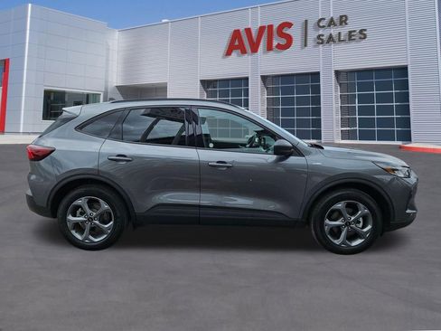 Used 2025 Ford Escape ST-Line AWD/4WD image 7