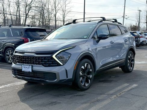 Used 2024 Kia Sportage X-Line w/ X-Line Premium Package image 3