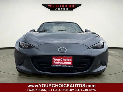 Used 2017 MAZDA MX-5 Miata RF Grand Touring RWD image 8