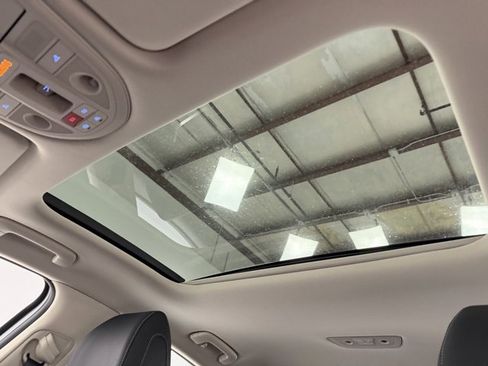 New 2026 Genesis G70 2.5T Prestige image 25