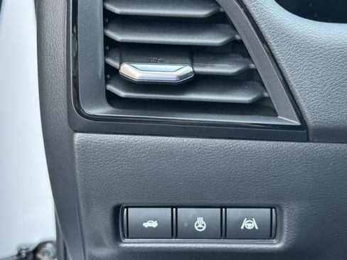 New 2026 Nissan Sentra SR w/ SR Premium Package FWD image 12