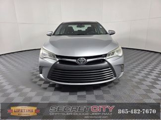 Used 2016 Toyota Camry XLE video 2
