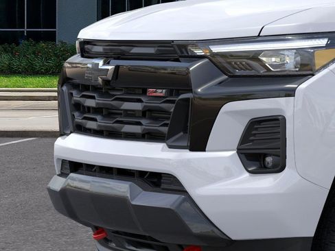 New 2025 Chevrolet Colorado Z71 image 13
