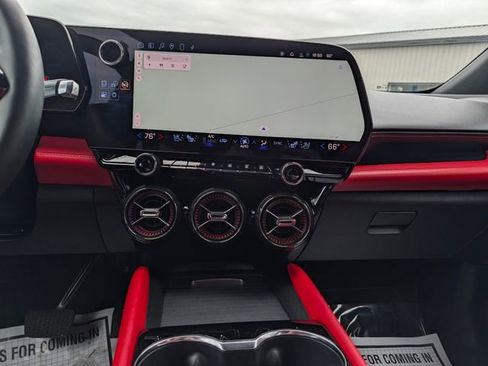 Used 2024 Chevrolet Blazer EV RS AWD/4WD image 19