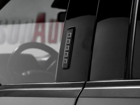 Used 2022 Ford F150 XLT w/ Equipment Group 302A High image 44