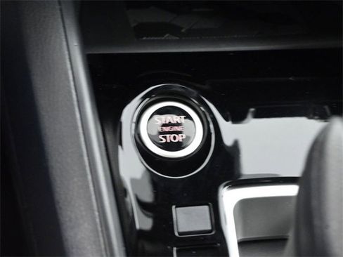 New 2025 Nissan Versa SV w/ Trunk Package image 6