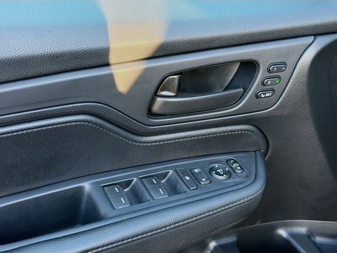 Used 2025 Honda Odyssey Sport-L image 24