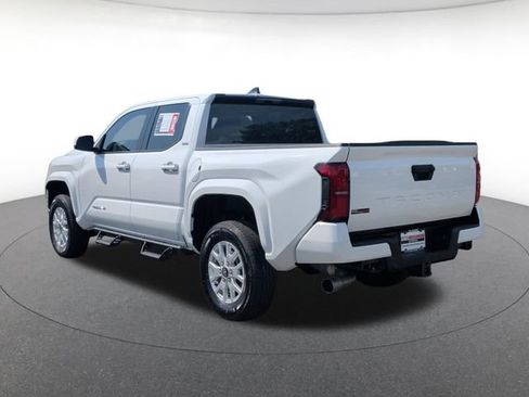 Used 2026 Toyota Tacoma SR5 RWD image 3