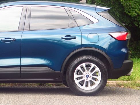 Used 2020 Ford Escape SE AWD/4WD image 23