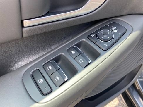 Used 2023 Hyundai Sonata SEL Plus FWD image 19