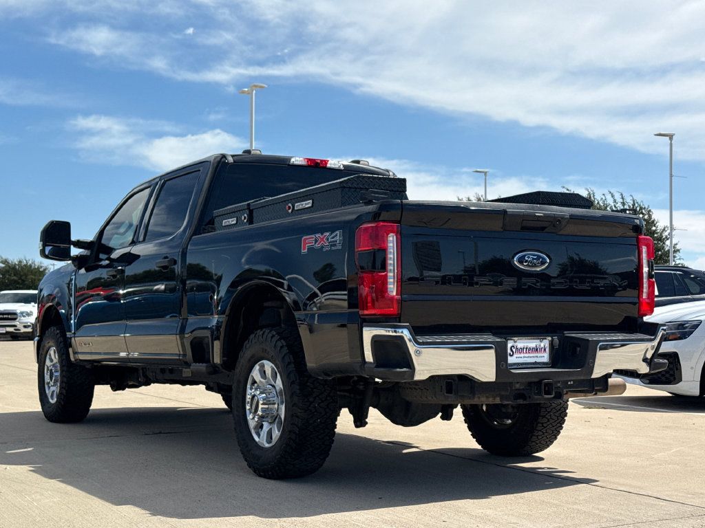 Used 2023 Ford F350 XLT w/ 360-Degree Camera Package AWD/4WD image 7