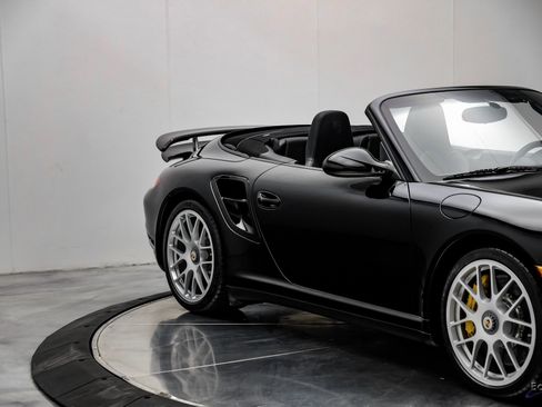 Used 2012 Porsche 911 Edition 918 Spyder image 30