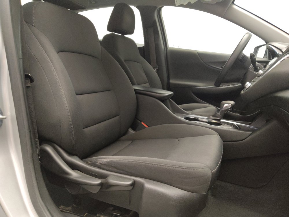 Used 2021 Chevrolet Malibu LT FWD image 21