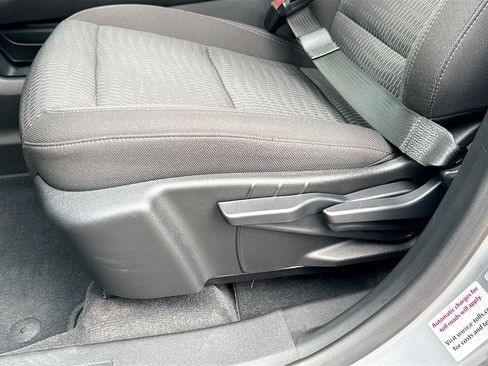 Used 2025 Chevrolet Equinox LT AWD/4WD image 19