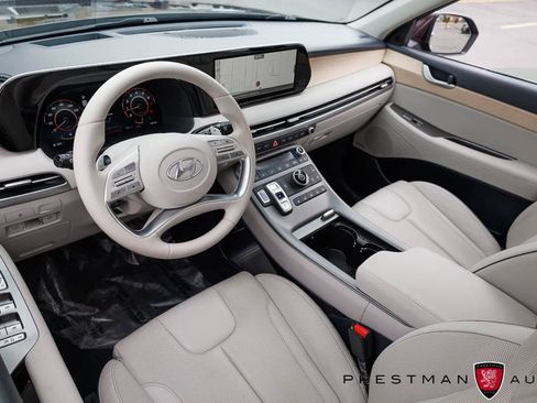 Used 2023 Hyundai Palisade Limited FWD image 21