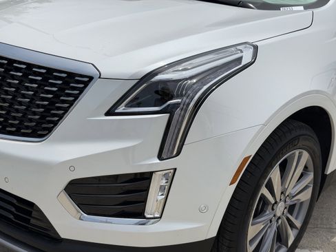 New 2026 Cadillac XT5 Premium Luxury w/ Driver Assist Package FWD image 8