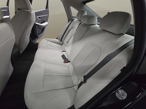 Used 2025 Hyundai Sonata SEL FWD image 18