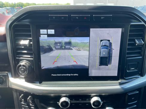 Used 2023 Ford F150 Lariat image 24