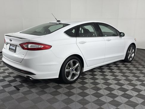 Used 2013 Ford Fusion SE FWD image 7