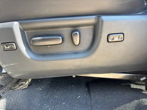 Used 2019 Toyota Sequoia TRD Sport AWD/4WD image 23