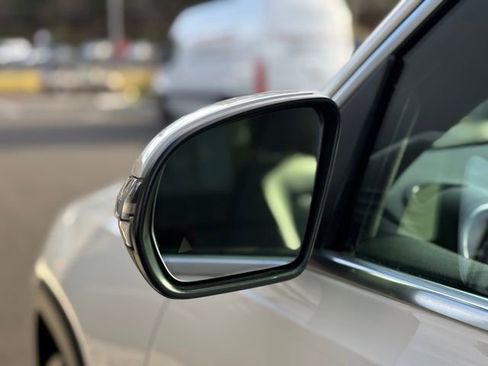 Certified 2023 Mercedes-Benz GLB 250 GLB 250 image 40