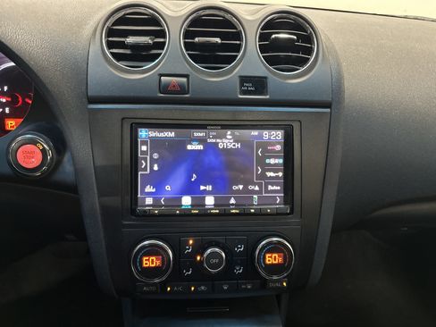 Used 2012 Nissan Altima 2.5 SL w/ 2.5SL Pkg FWD image 16