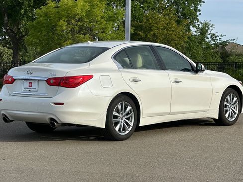 Used 2017 INFINITI Q50 Premium image 4