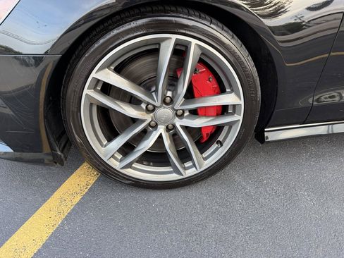 Used 2017 Audi S6 Prestige w/ S6 Sport Package AWD/4WD image 39