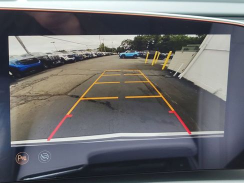 New 2025 Cadillac Lyriq Luxury w/ LPO, Floor Liner Package image 21