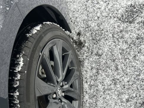 Used 2024 Toyota Corolla SE image 21