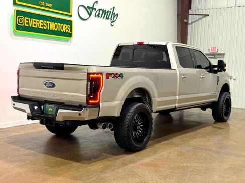 Used 2017 Ford F350 Lariat w/ Lariat Ultimate Package image 7