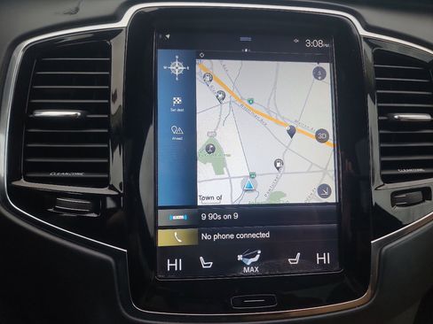 Used 2016 Volvo XC90 T8 Inscription w/ Vision Package image 30