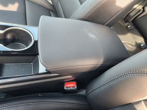 New 2026 Chevrolet Equinox LT w/ Convenience Package II image 35