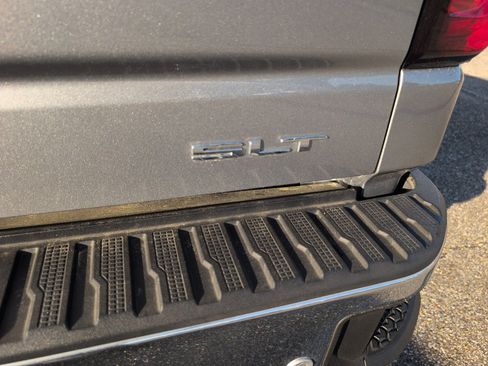 Used 2023 GMC Sierra 1500 SLT w/ SLT Premium Plus Package image 7