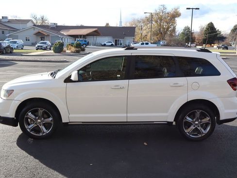 Used 2017 Dodge Journey Crossroad image 9