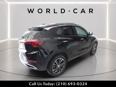 Used 2023 Buick Encore GX Select image 7